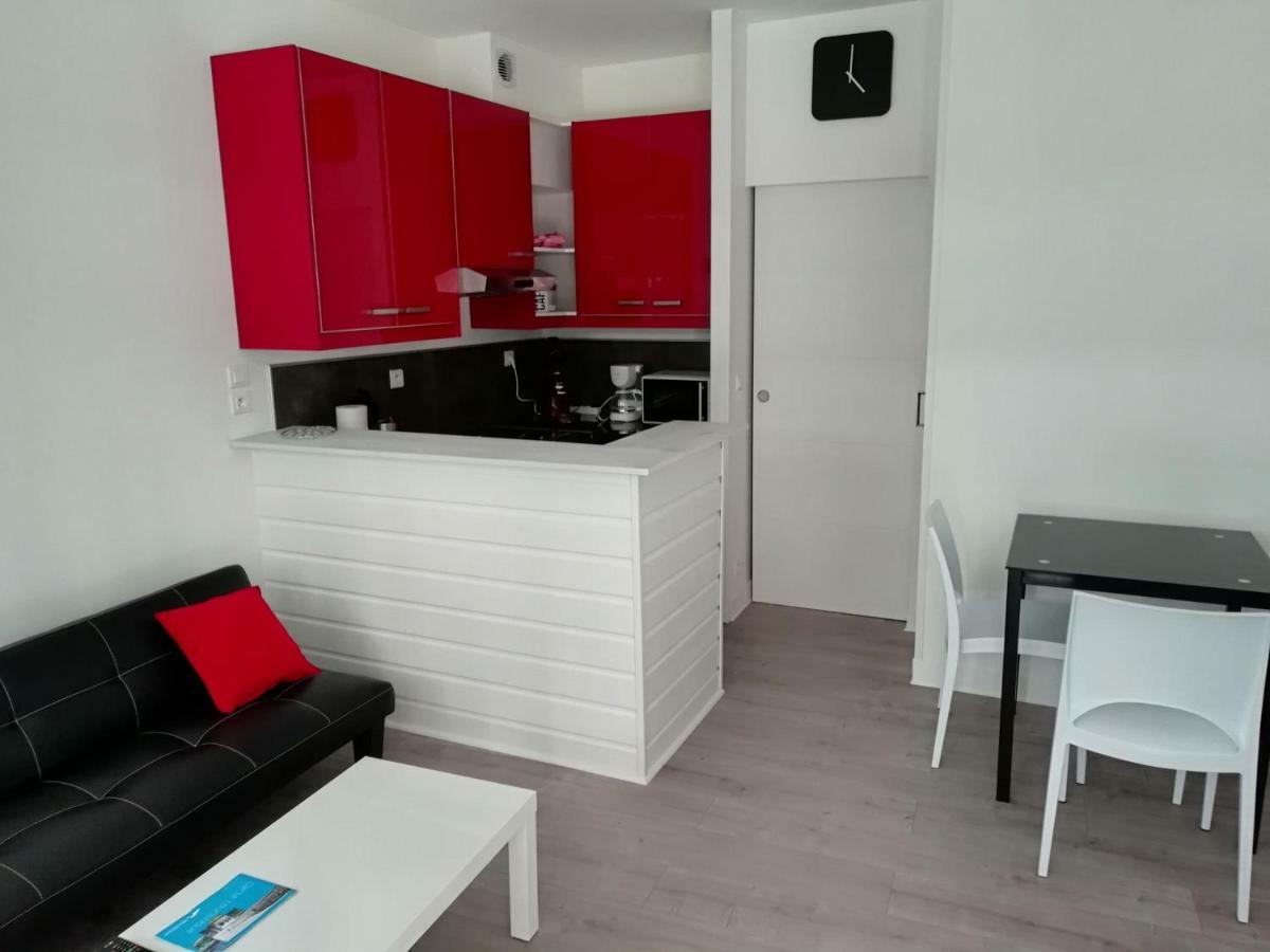 Appartement De La Place 디에프 외부 사진